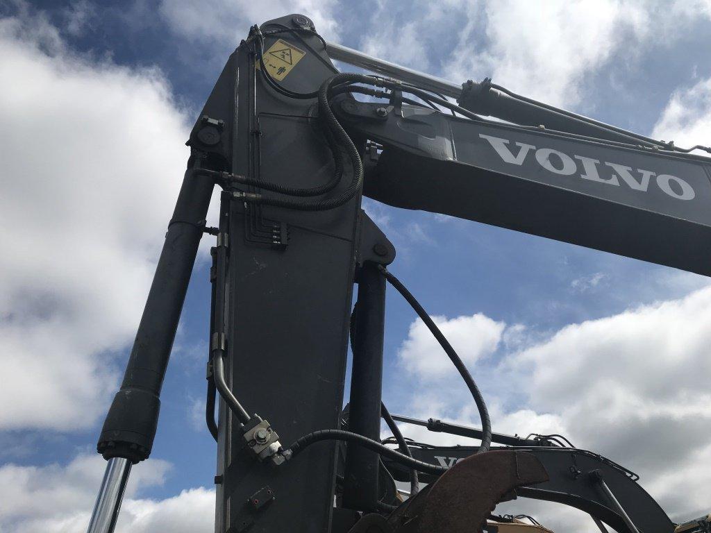 2012 Volvo ECR235DL Hydraulic Excavator