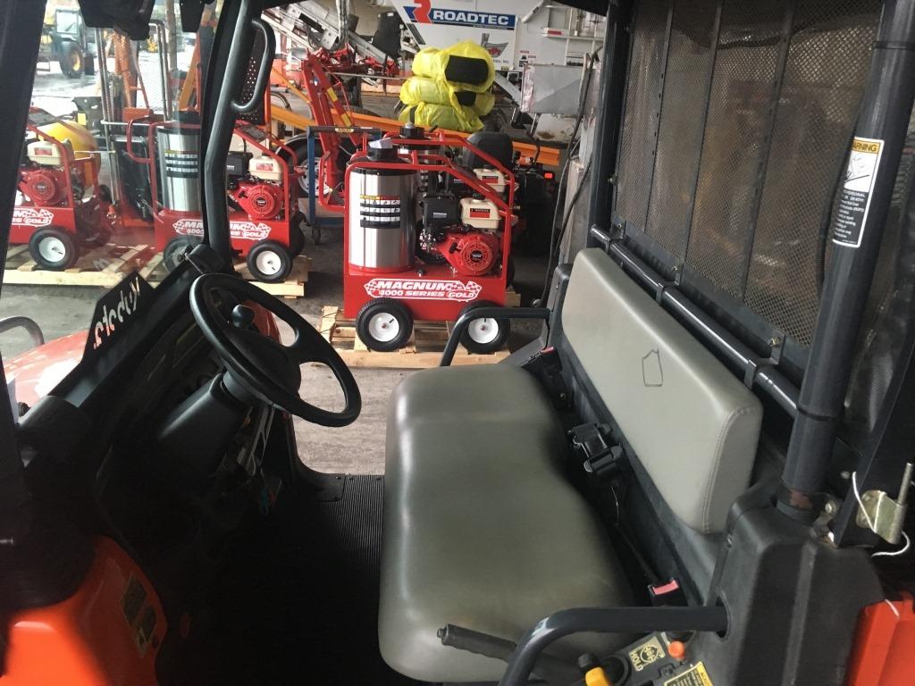 Kubota RTV900 4x4 Utility Cart