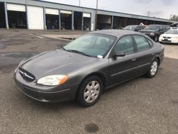 2002 Ford Taurus LX Sedan