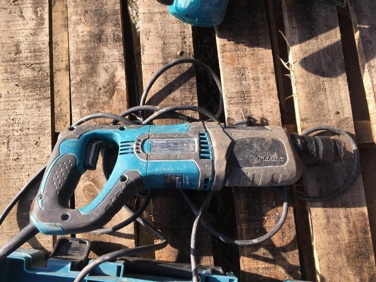 Makita Corded Rotary Hammers Qty 2