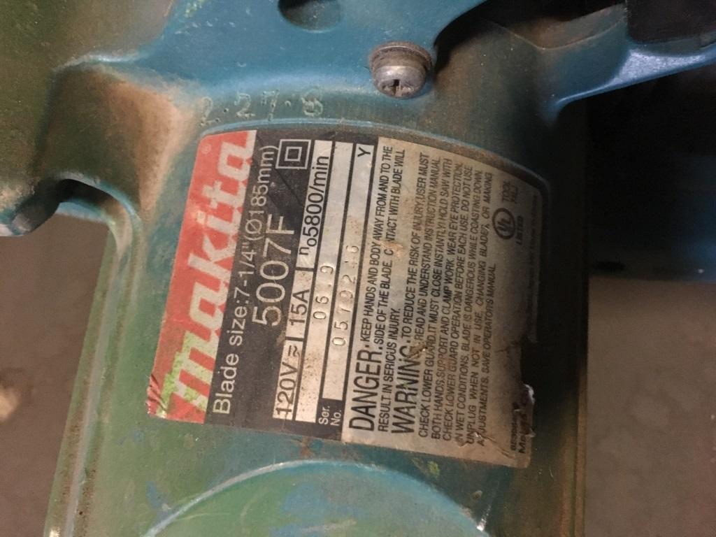 Makita 7 1/4" Circular Saws Qty 2