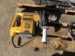 Dewalt DW568 Rotary Hammer