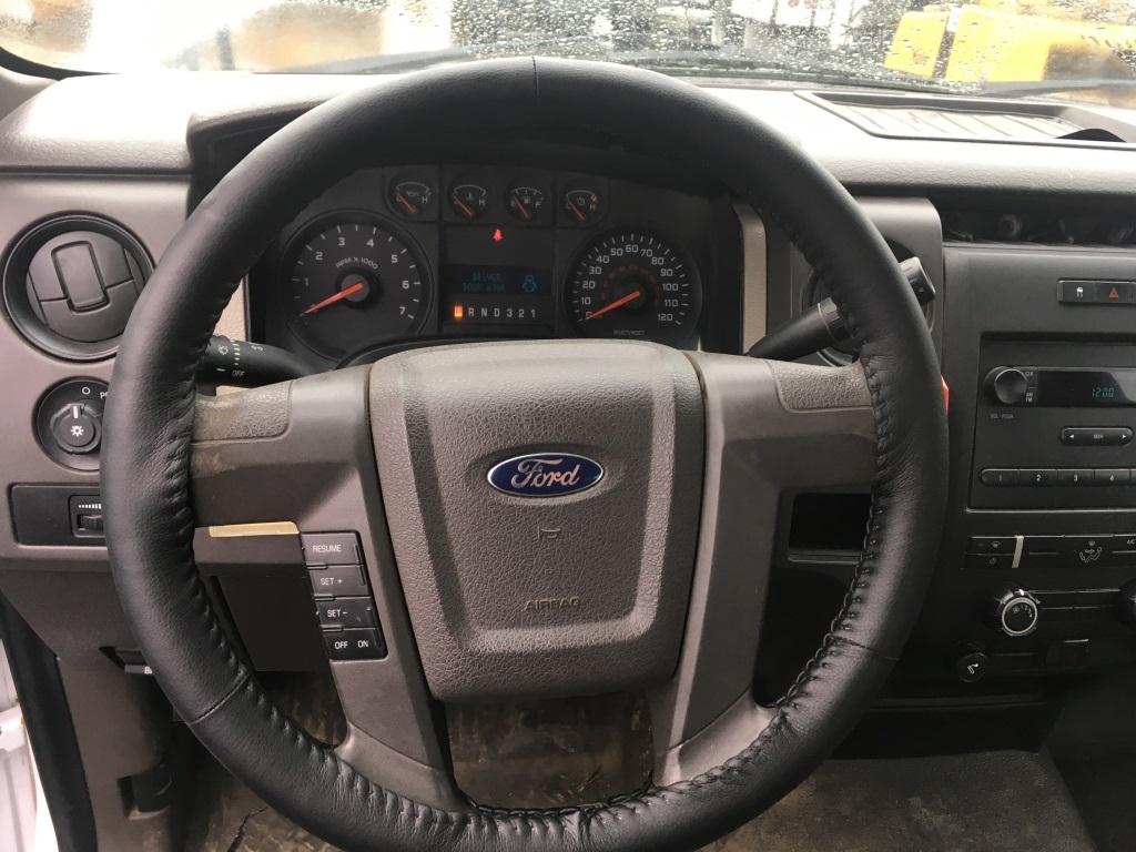 2010 Ford F150 XL 4x4 Pickup