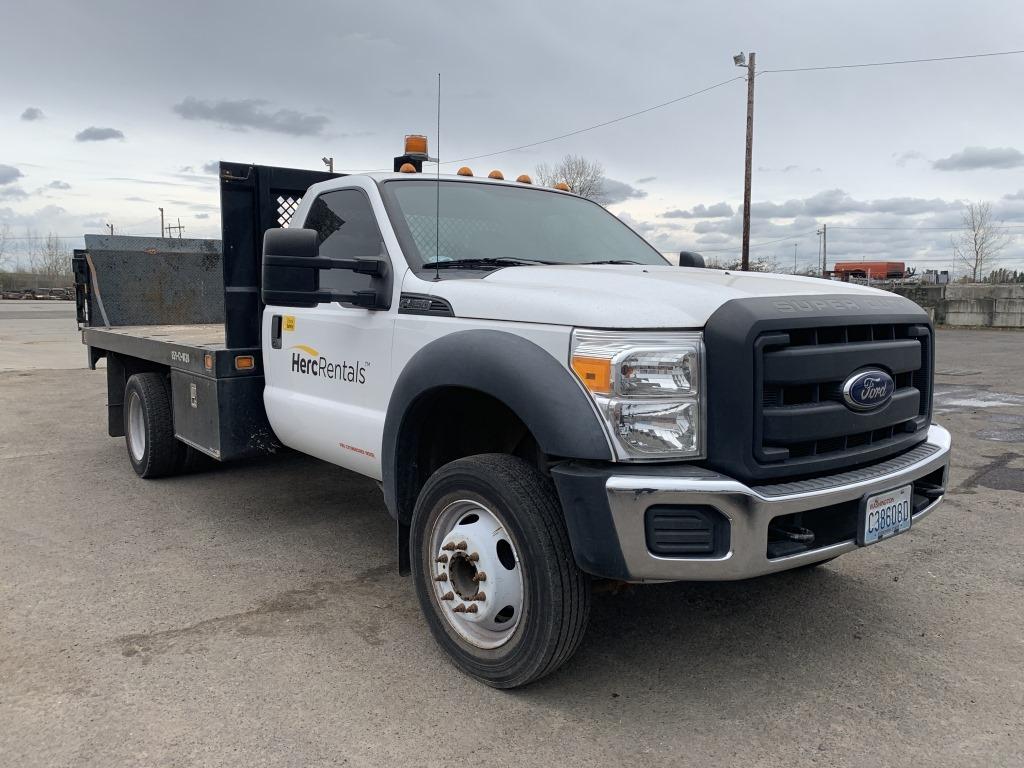 2013 Ford F450 XL SD Flatbed Truck