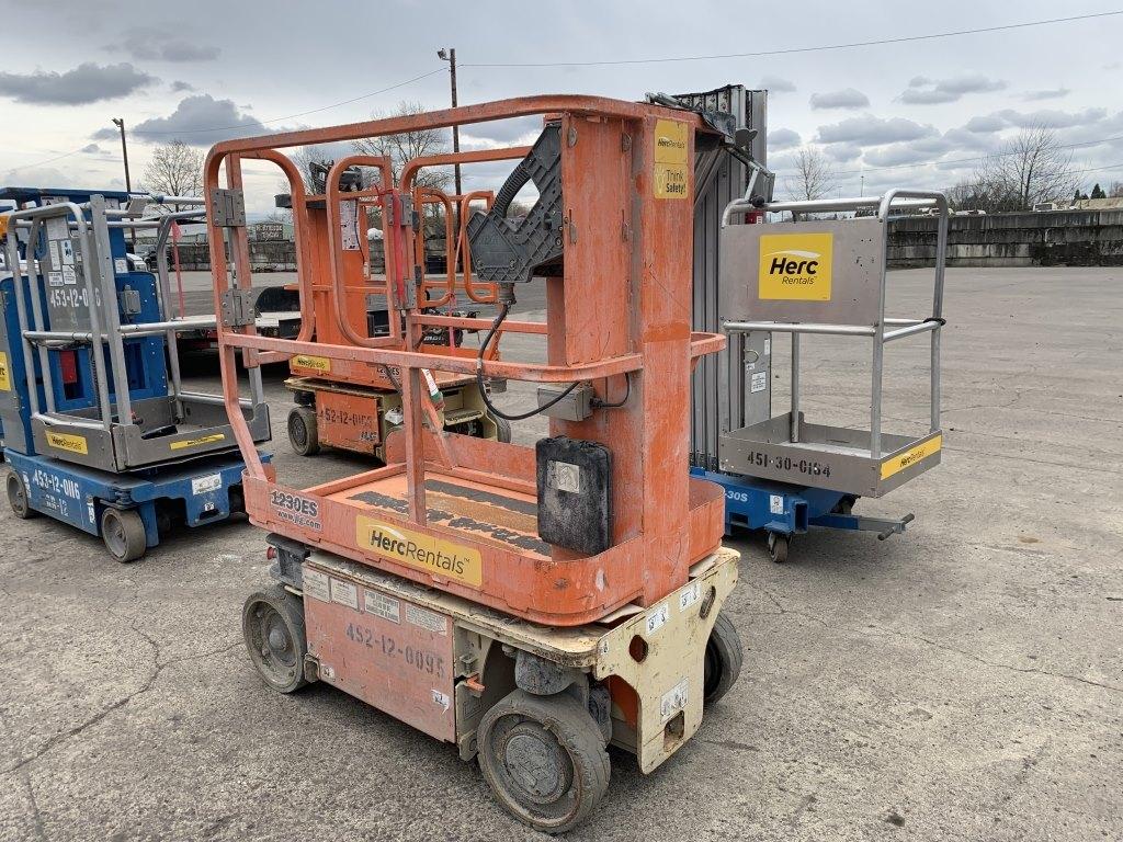 2011 JLG 1230ES Scissor Lift