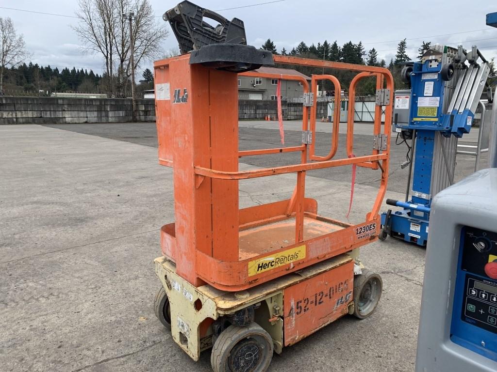 2012 JLG 1230ES Scissor Lift