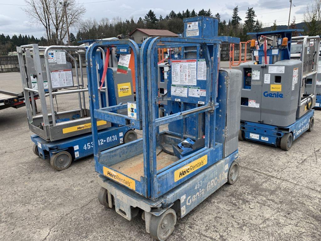 2013 Genie GRC-12 Scissor Lift