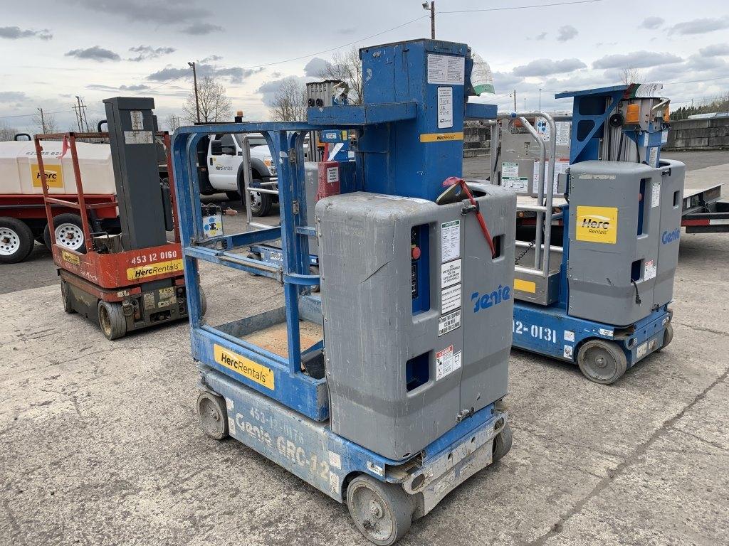 2013 Genie GRC-12 Scissor Lift