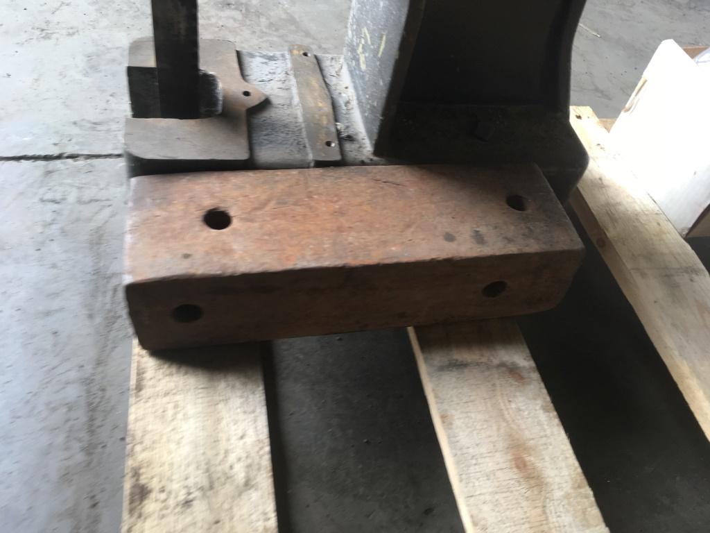 Press & Steel Block