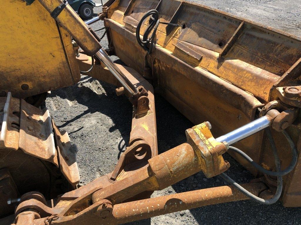 1985 John Deere 850B Crawler Dozer