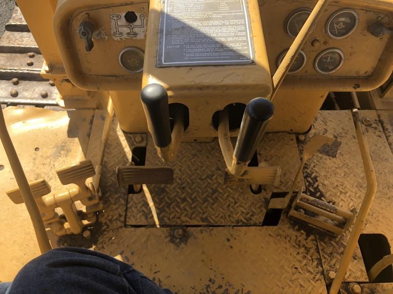 1968 Caterpillar D6C Crawler Dozer