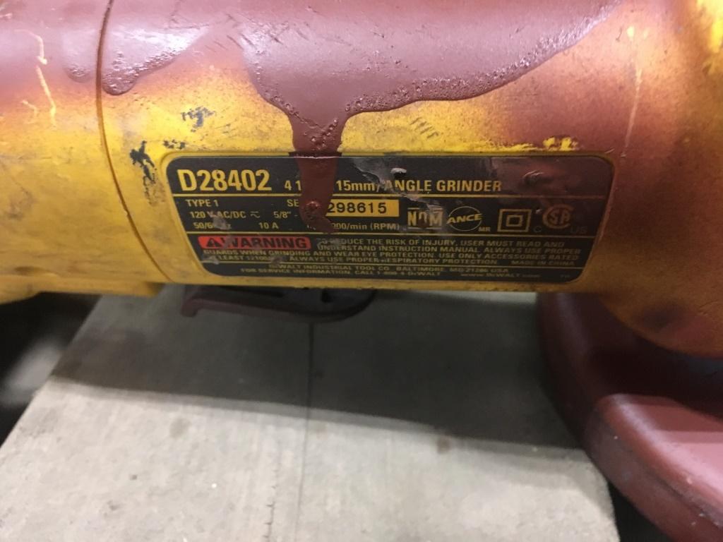 Dewalt 4-1/2in Angle Grinders Qty 2