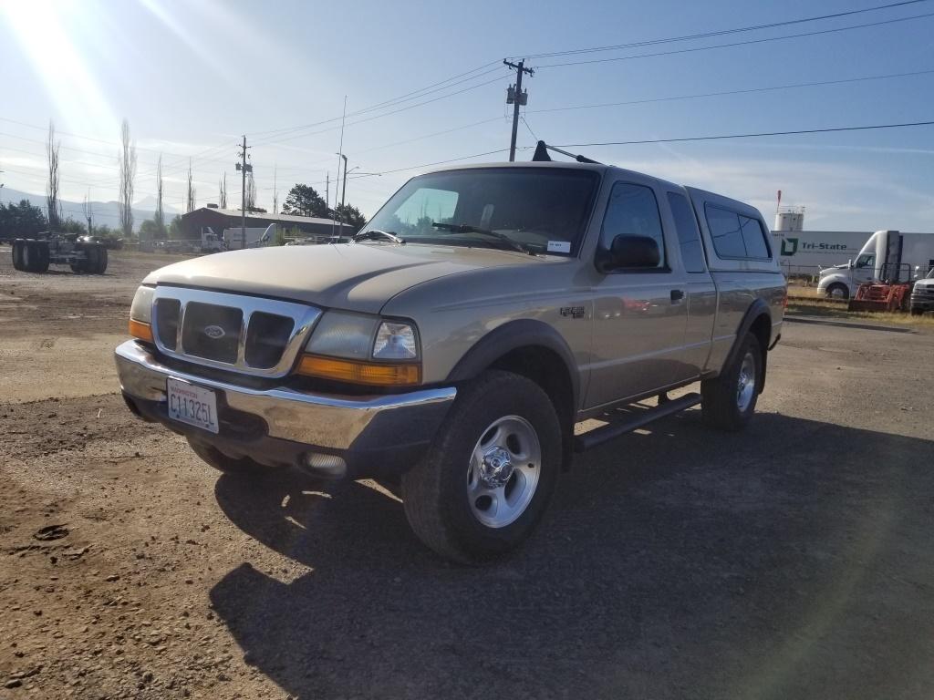 2000 Ford Ranger XLT 4x4 Extra Cab Pickup