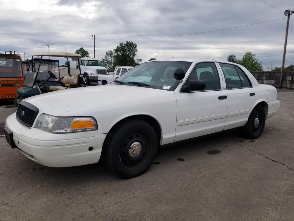 2010 Ford Crown Victoria Sedan