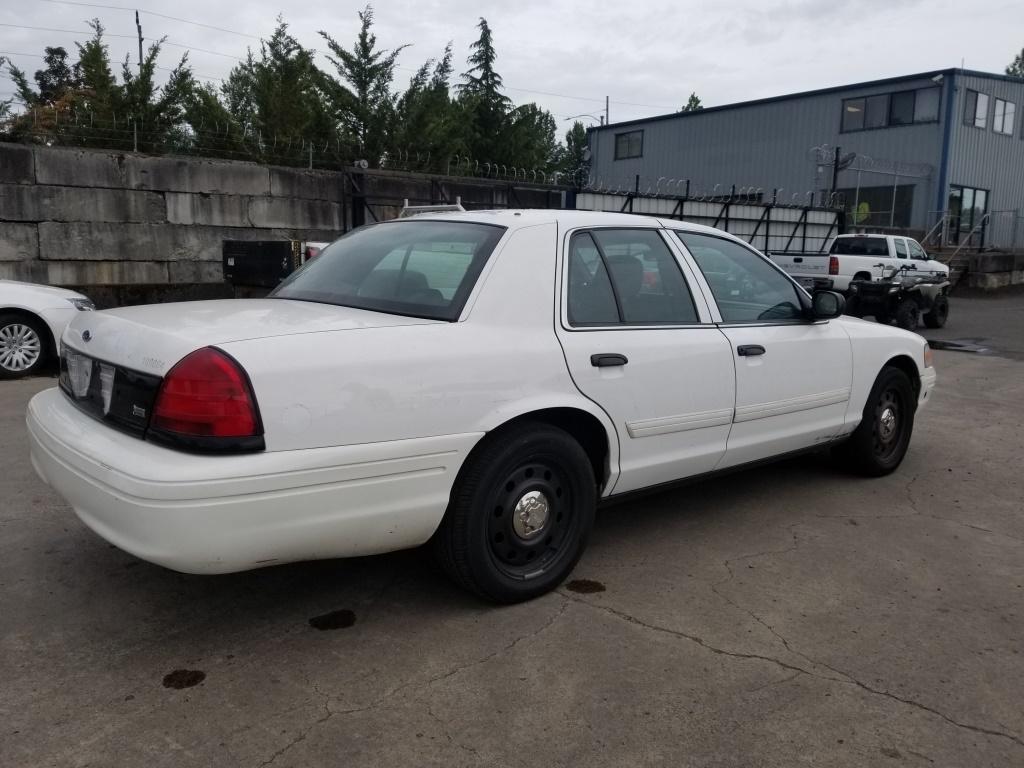 2010 Ford Crown Victoria Sedan