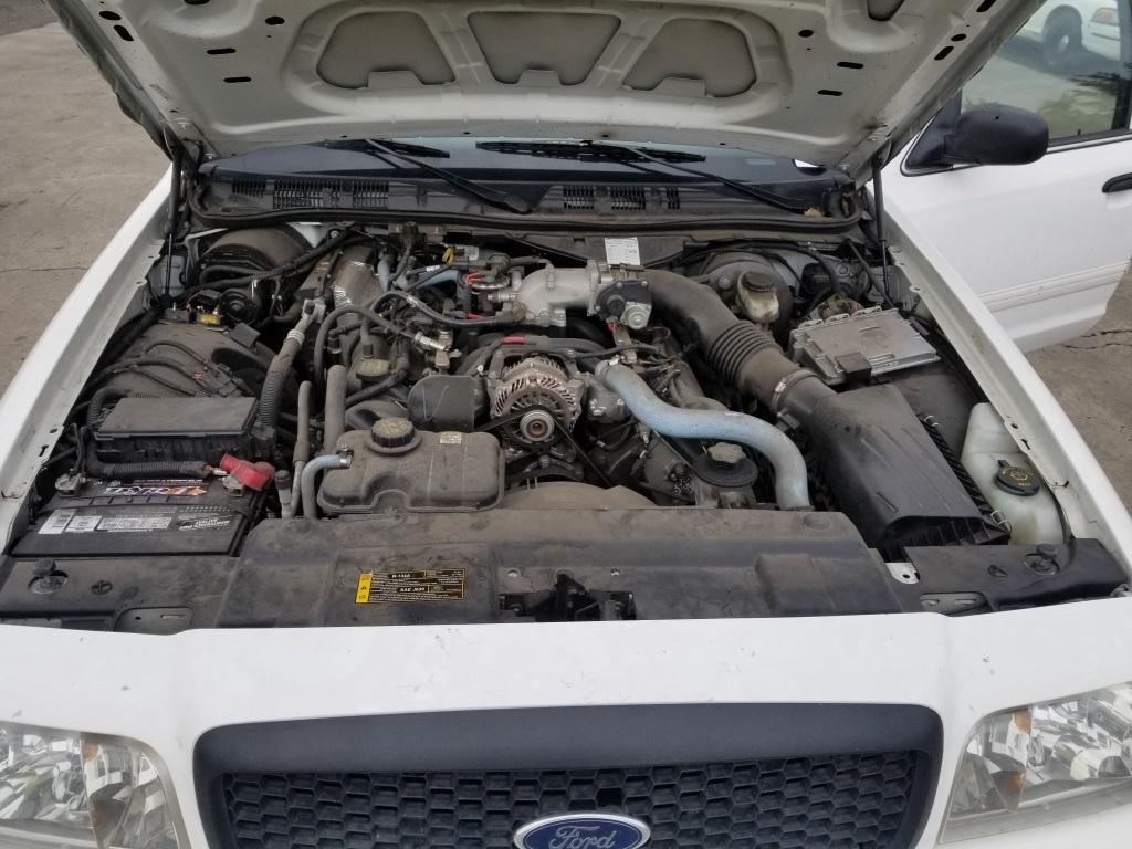 2010 Ford Crown Victoria Sedan