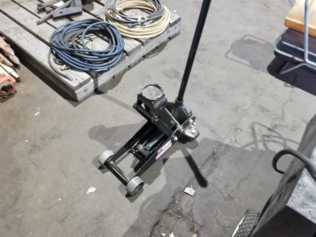 Craftsman 3-Ton Floor Jack