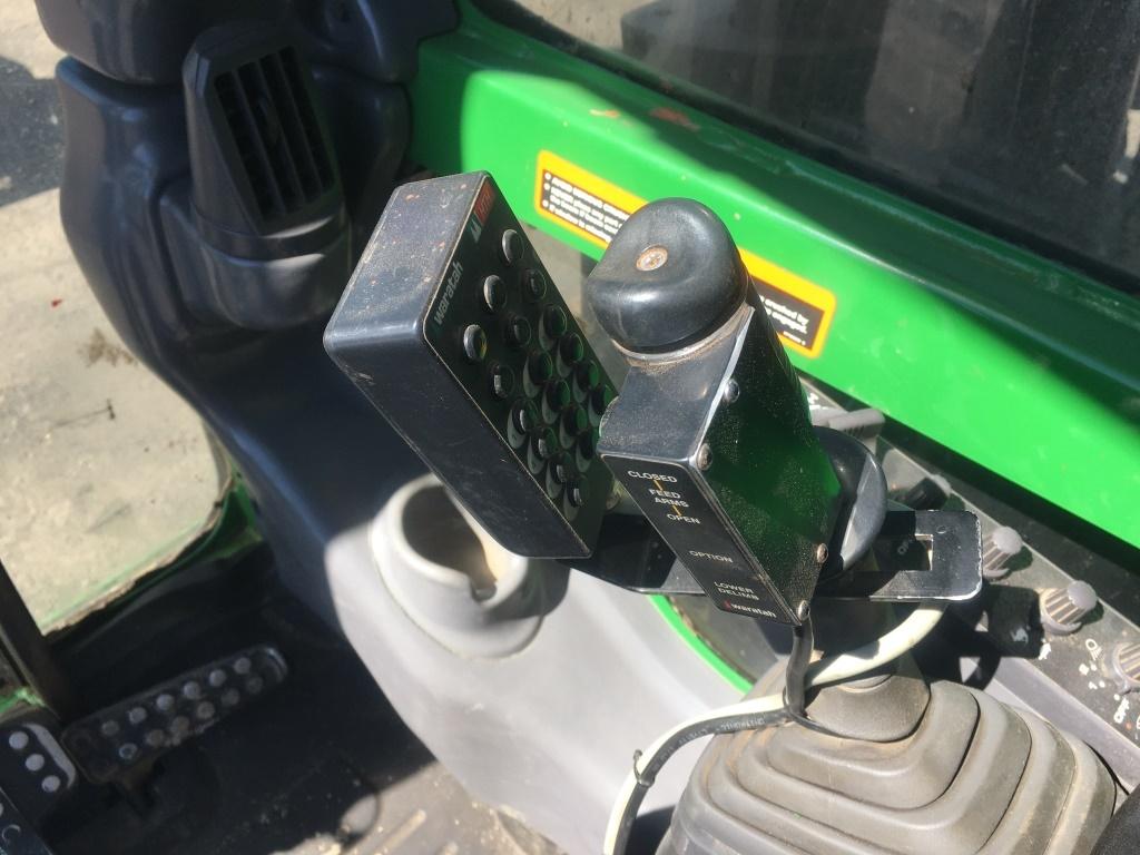 2011 John Deere 2154D Processor