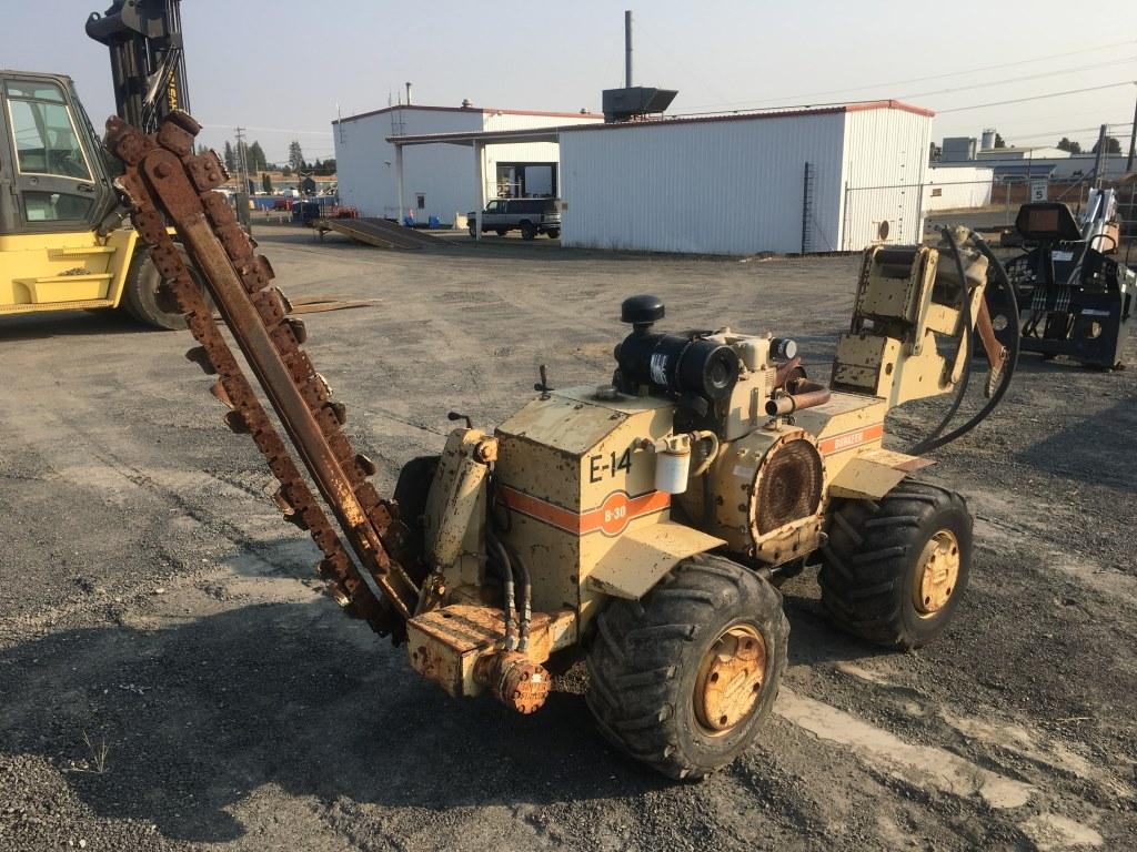 Burkeen B30 4x4 Trencher