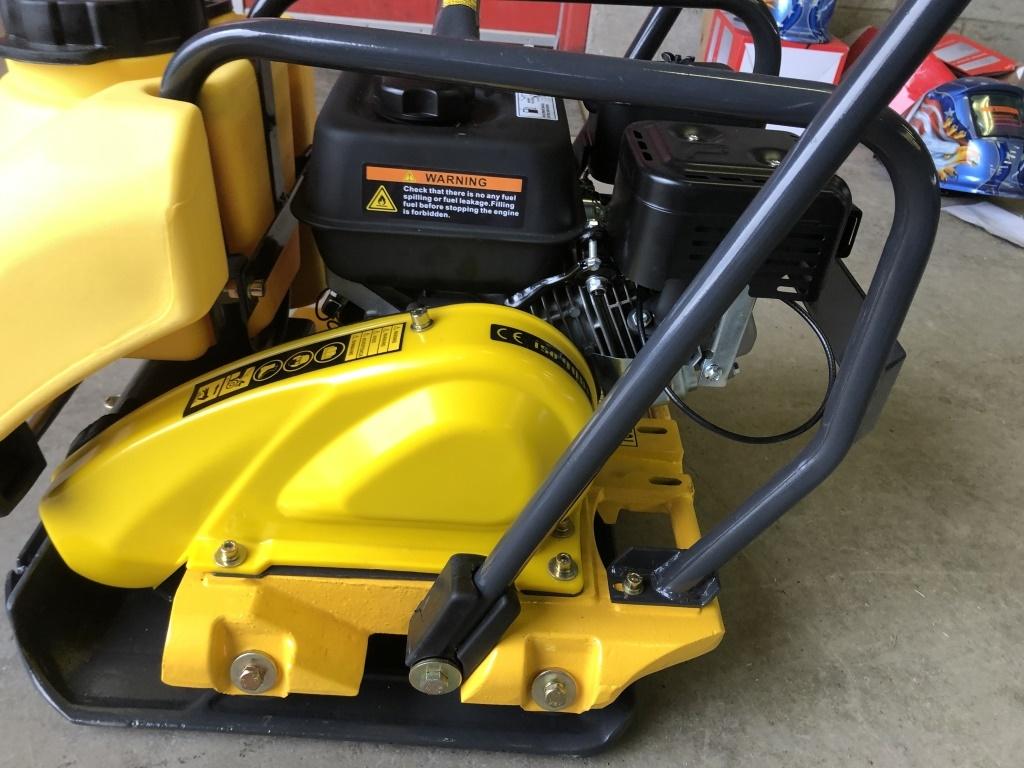 2020 Mustang LF88D Plate Compactor