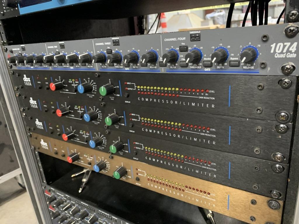 Audio Rack w/Effects