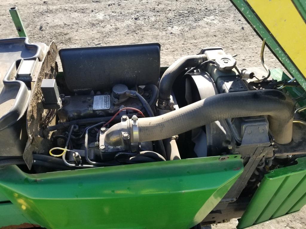 1995 John Deere 855 Utility Tractor / Mower