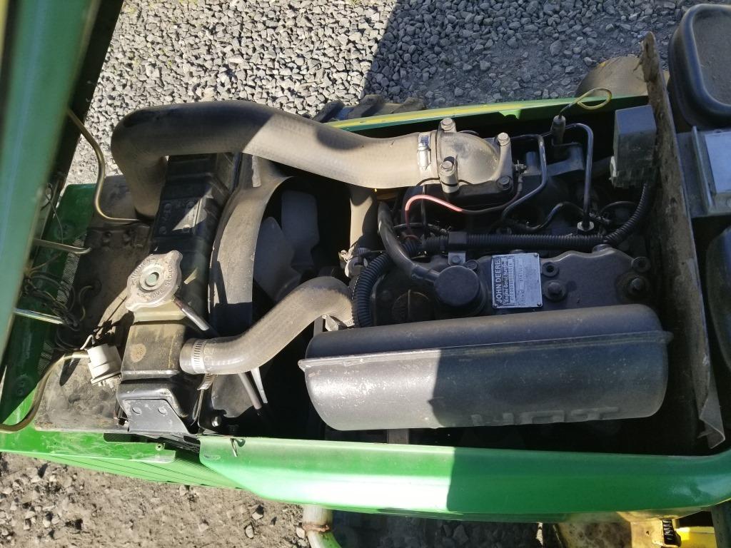 1995 John Deere 855 Utility Tractor / Mower