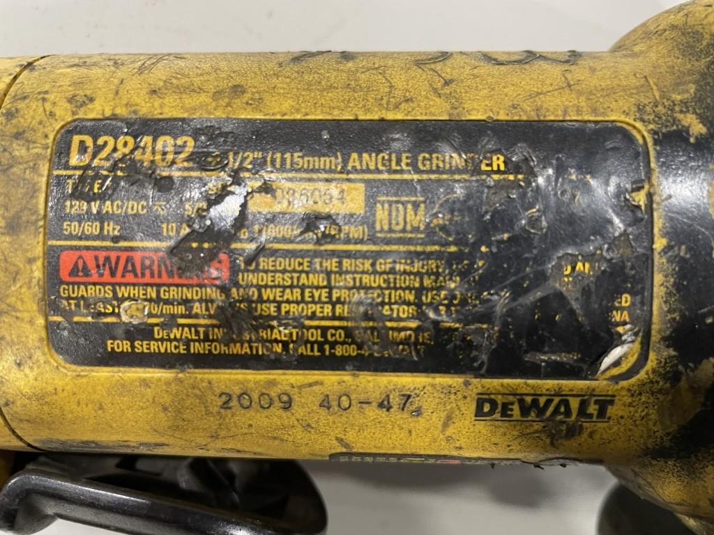 DeWalt D28402 Angle Grinder