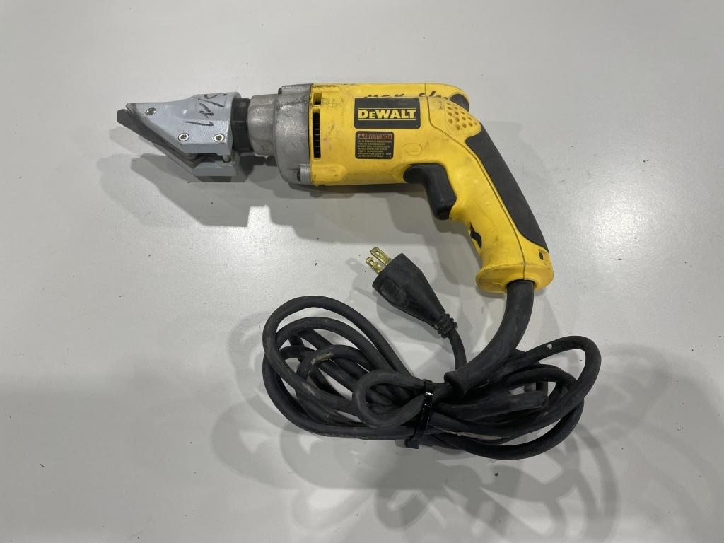 DeWalt DW891 Swivel-Head Shear