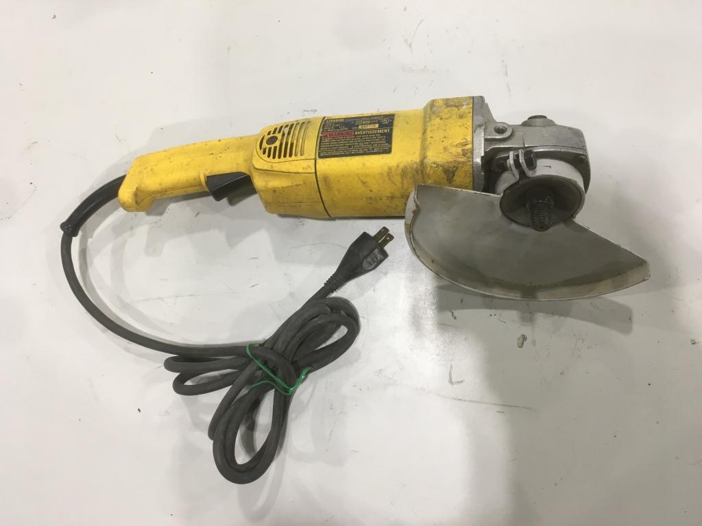 DeWaqlt DW840 Angle Grinder