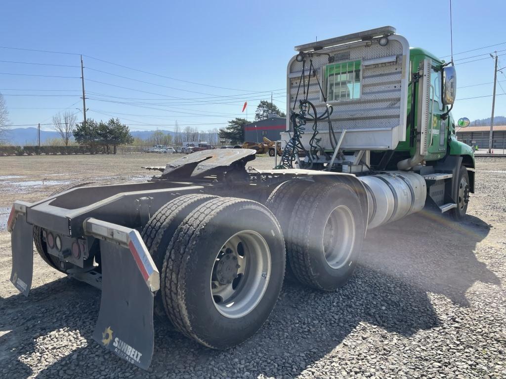 2013 Mack CXU613 T/A Truck Tractor