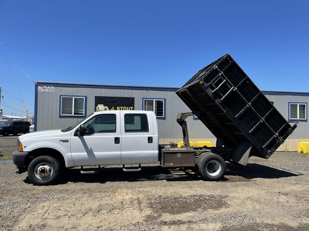 1999 Ford F350 SD 4x4 Crew Cab Flatbed Dump Truck