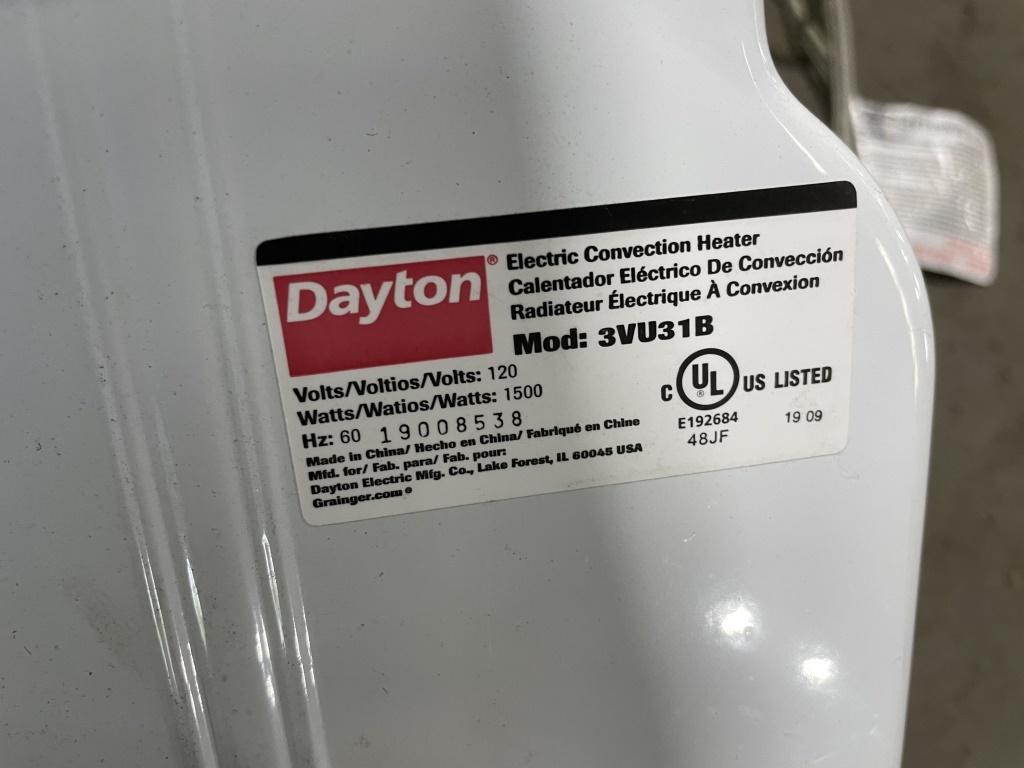 Dayton 3VU31B Electric Heater