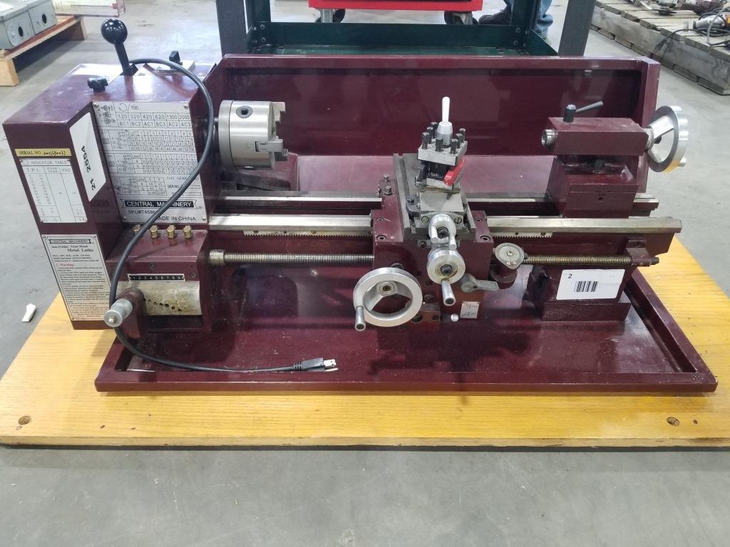 Gear Head Metal Lathe