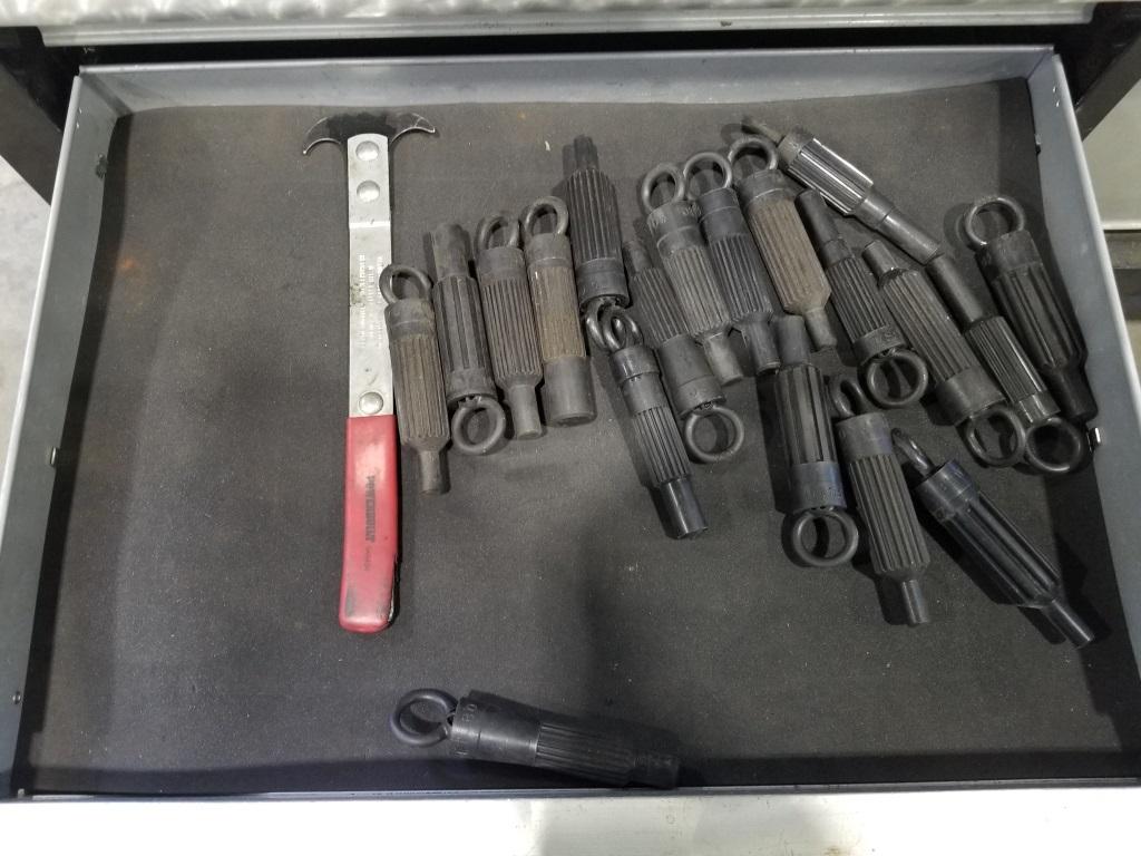 Gear Wrench XL Tool Box