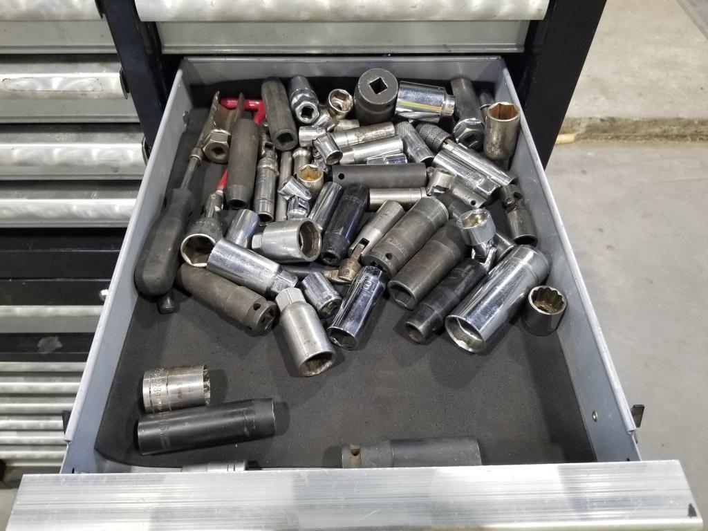 Gear Wrench XL Tool Box