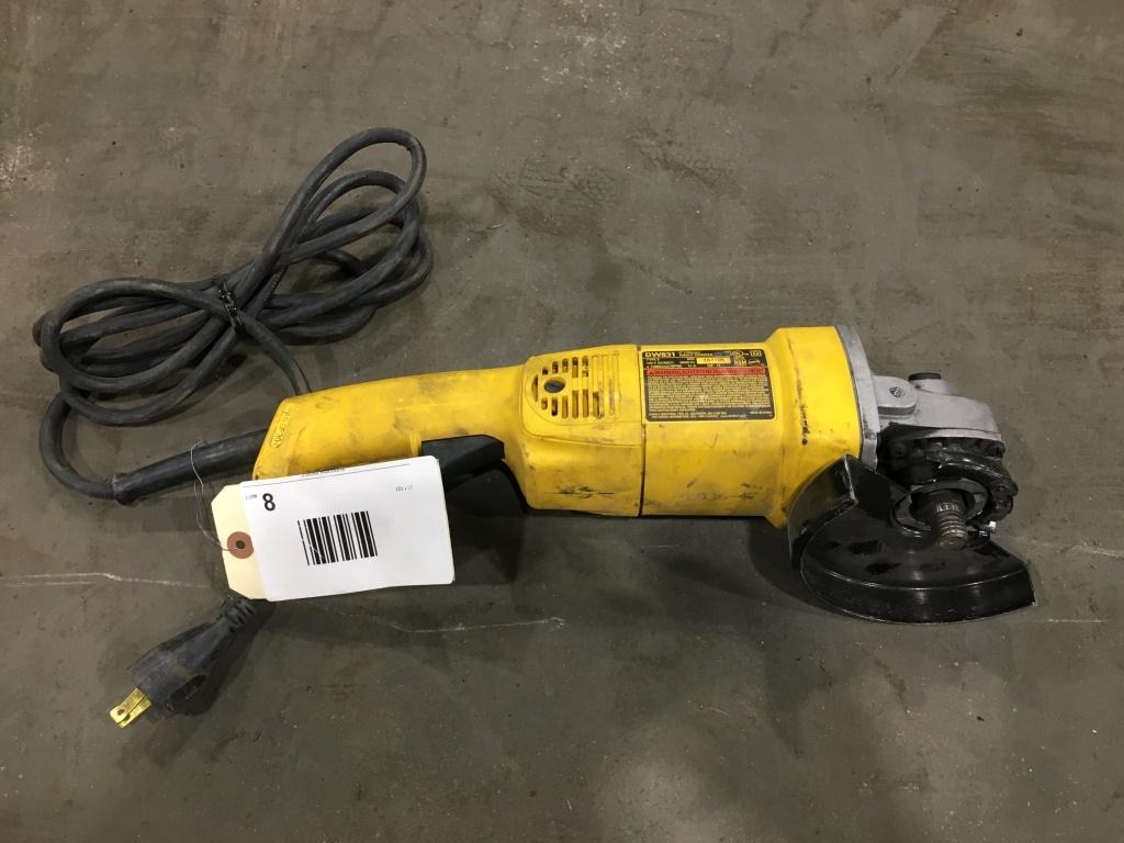 Dewalt DW831 5" Angle Grinder