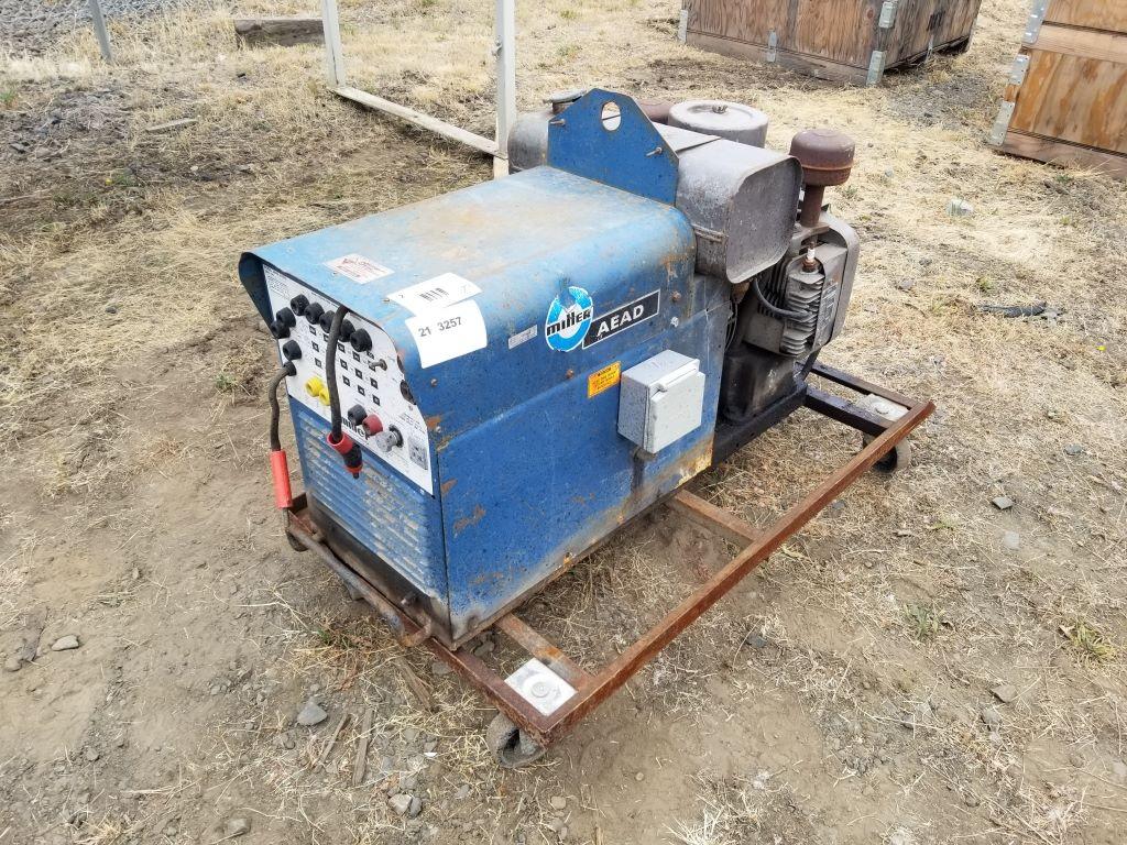 Miller AEAD-200LE Welding Generator