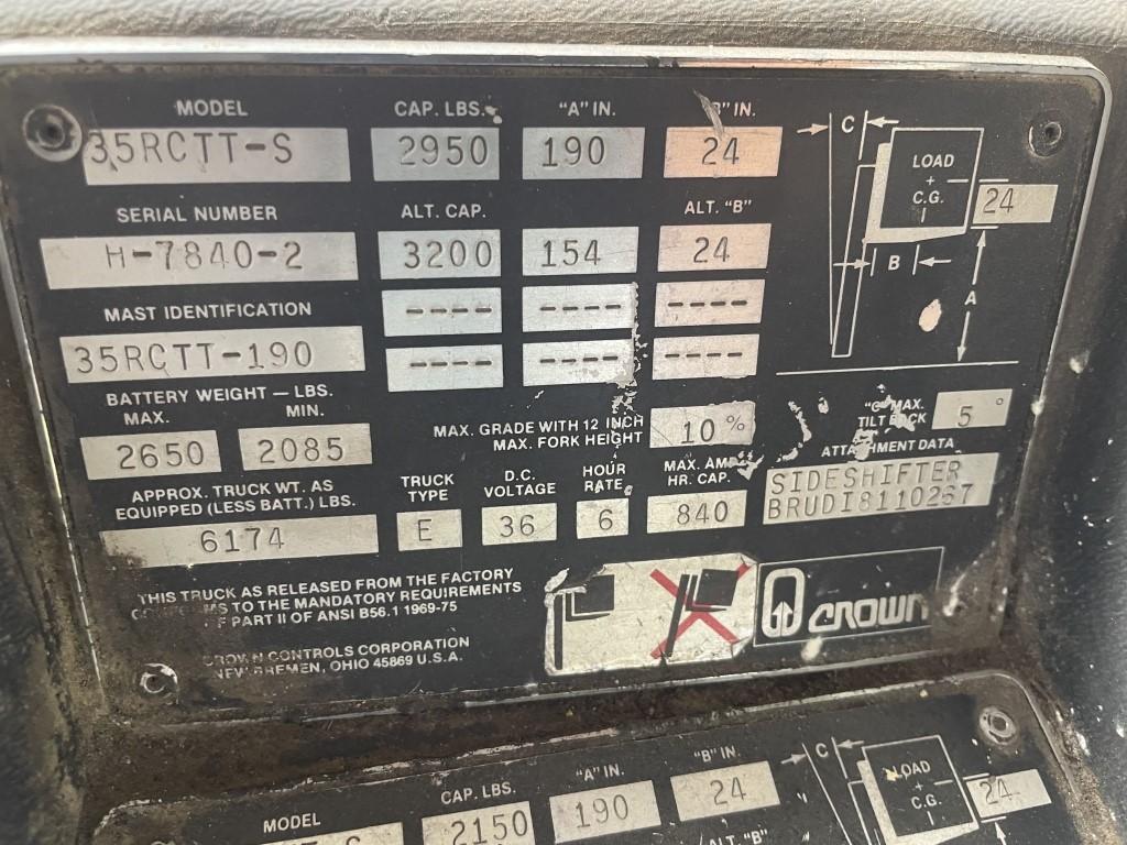 Crown 35RCTT-S Stand Up Forklift