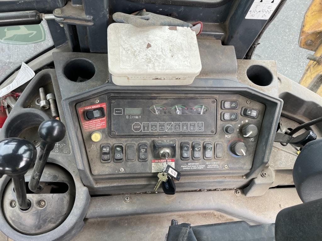 2006 John Deere 410G Loader Backhoe