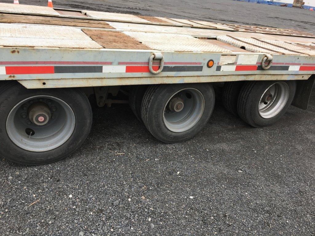 1999 Interstate 50TDL Tri-Axle Equipment Trailer