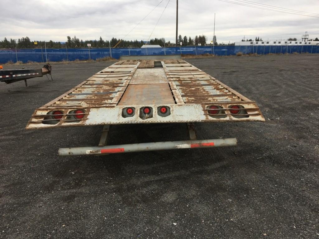 1999 Interstate 50TDL Tri-Axle Equipment Trailer