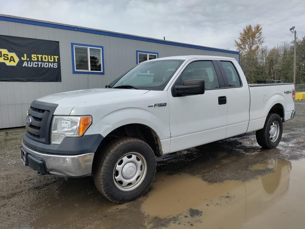 2010 Ford F150 XL 4x4 Extra Cab Pickup