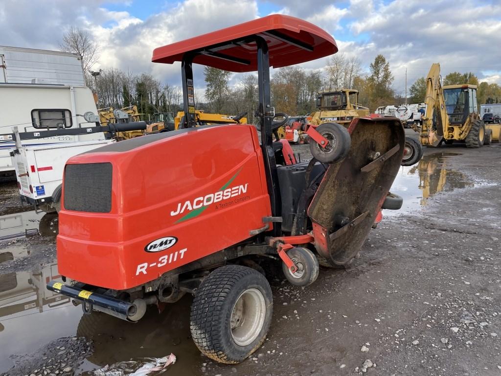 2011 Jacobsen R311T Batwing Mower