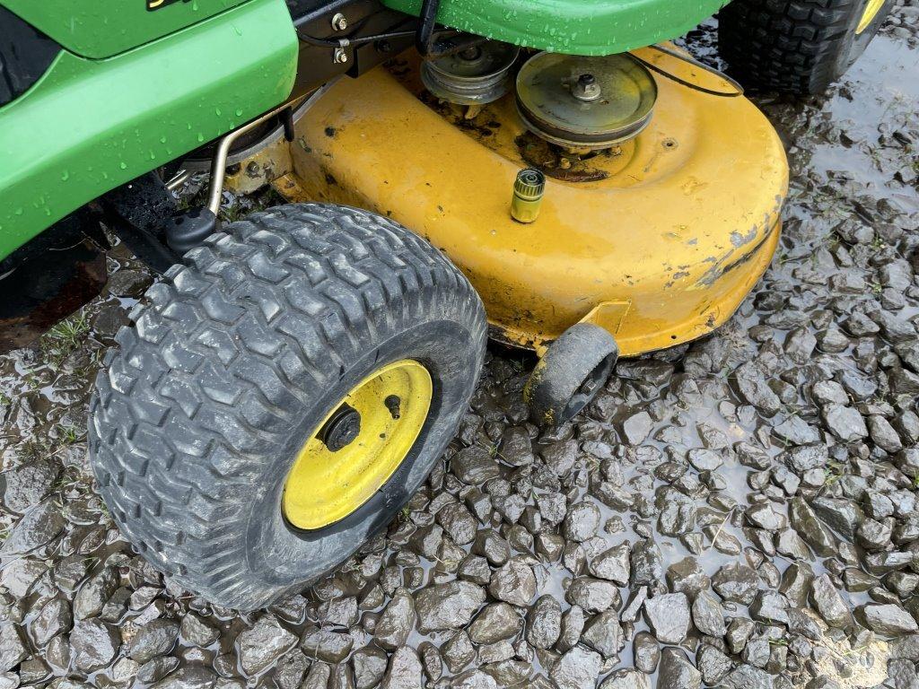 2006 John Deere 102A Ride On Mower