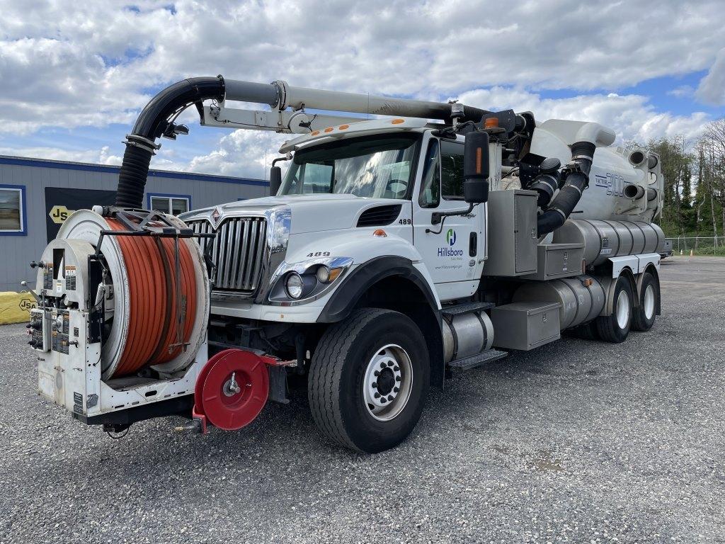 2009 International 7600 Work Star Vacuum Truck