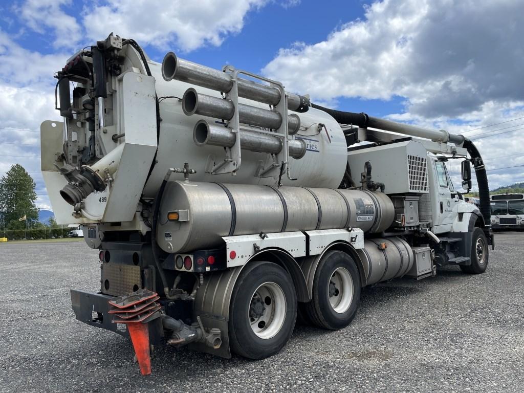 2009 International 7600 Work Star Vacuum Truck