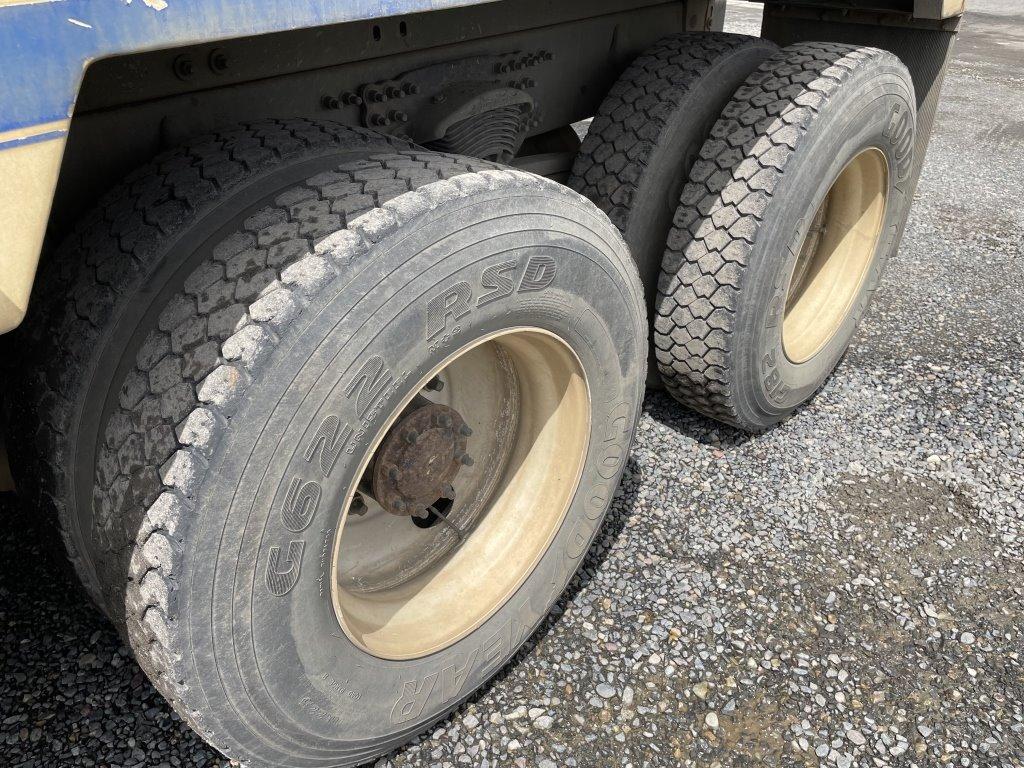 2007 Freightliner M2 Business Class Vacuum Truck