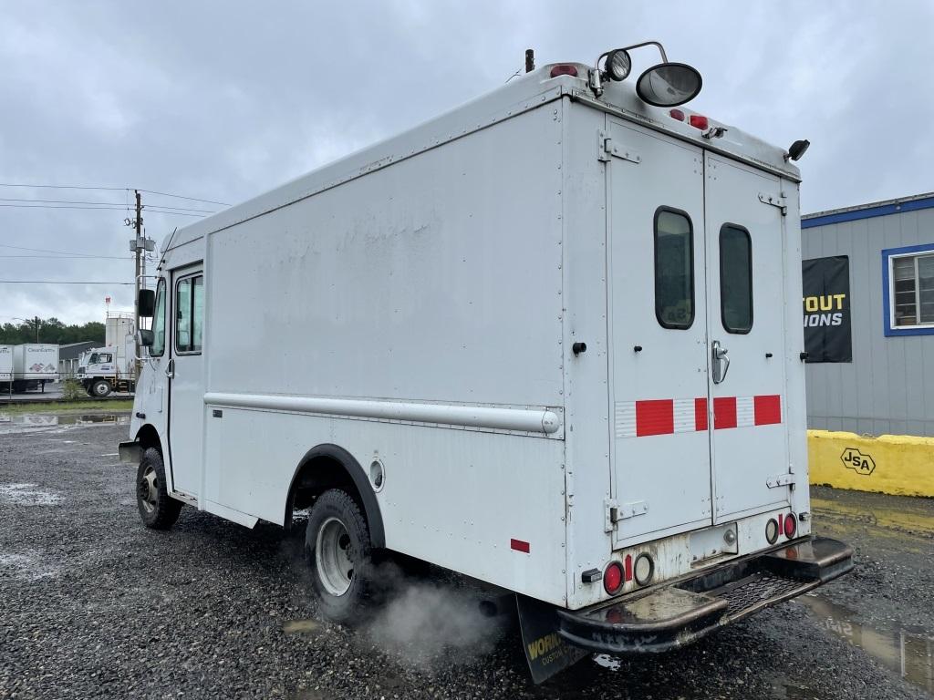 2005 GMC Workhorse FT-1261 Step Van