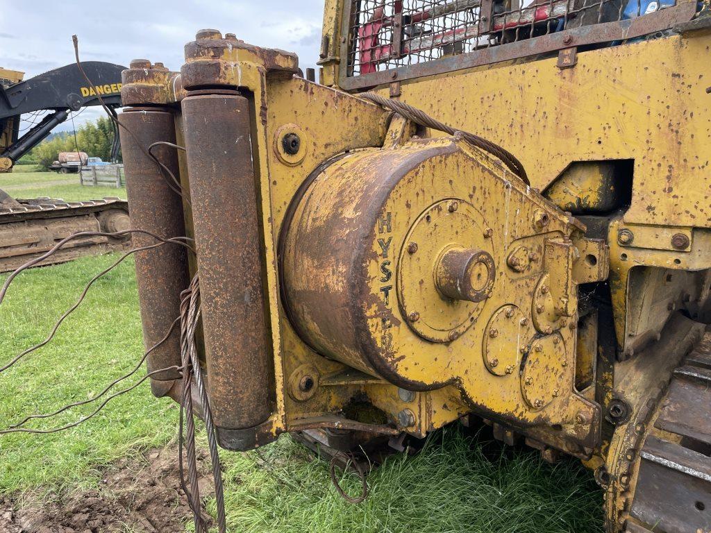 Komatsu D65E Crawler Dozer